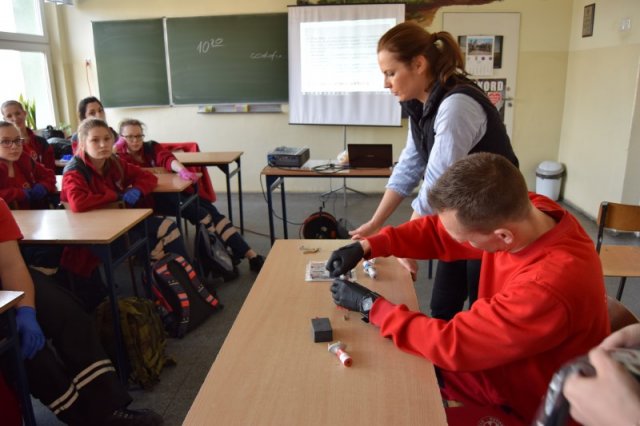 Warsztaty z pierwszej pomocy - Wkłucia doszpikowe